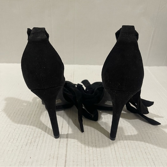 Women’s Wild Diva Black Faux Suede Strappy Stilleto Heels Size 8.5 US! - Picture 7 of 9